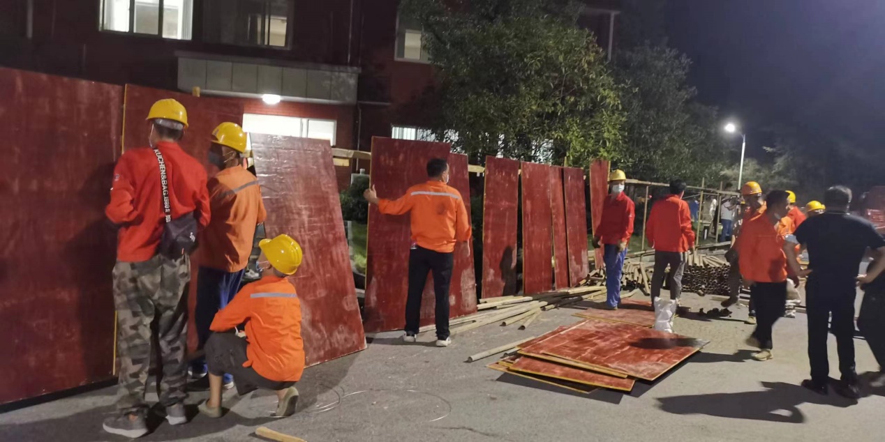  ���߱�ƽ�����{�����Є�